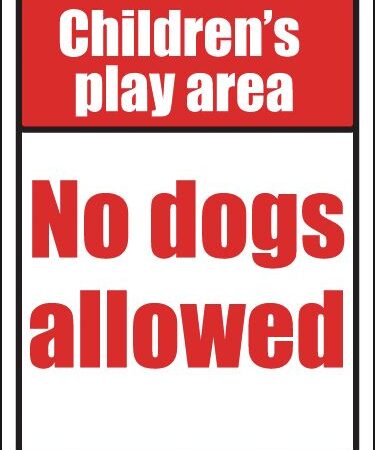 EDU11R - 400x300mm Childrens play area no dogs allowed School Sign