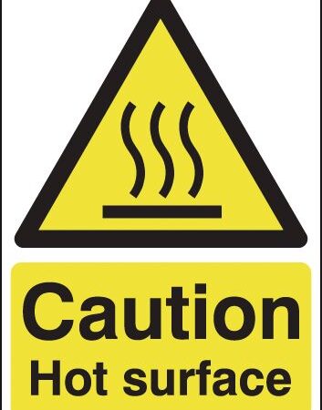 HA04150R - 297x210mm Caution Hot Surface - Rigid